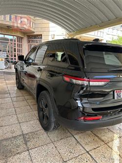 جيب جراند شيروكي